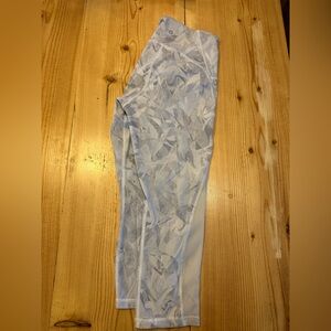 Lululemon crop leggings